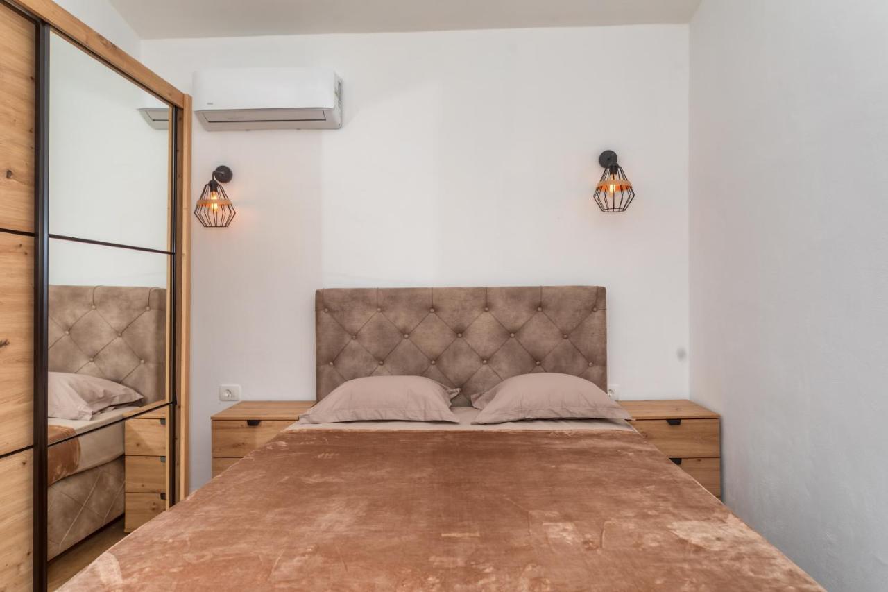 Apartman Sara バール エクステリア 写真