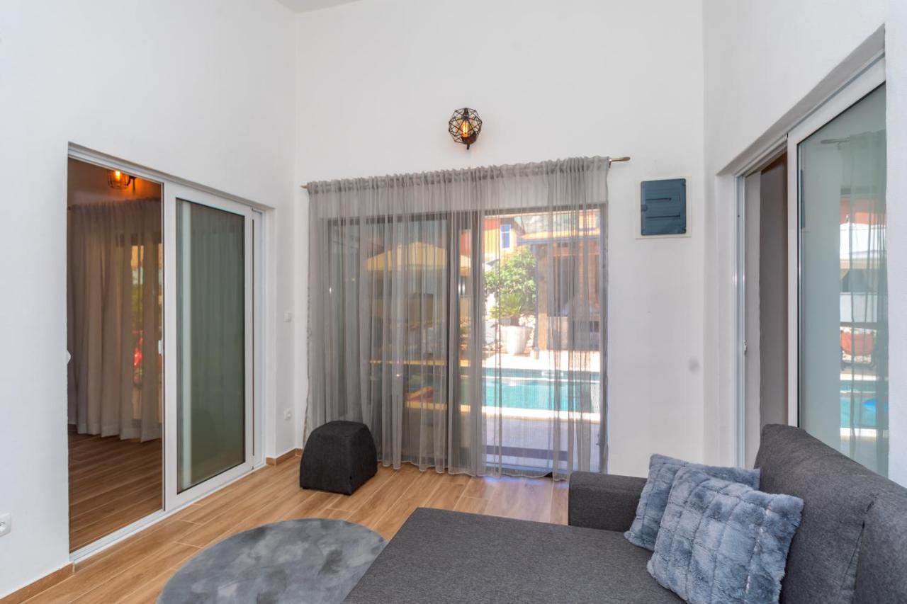 Apartman Sara バール エクステリア 写真