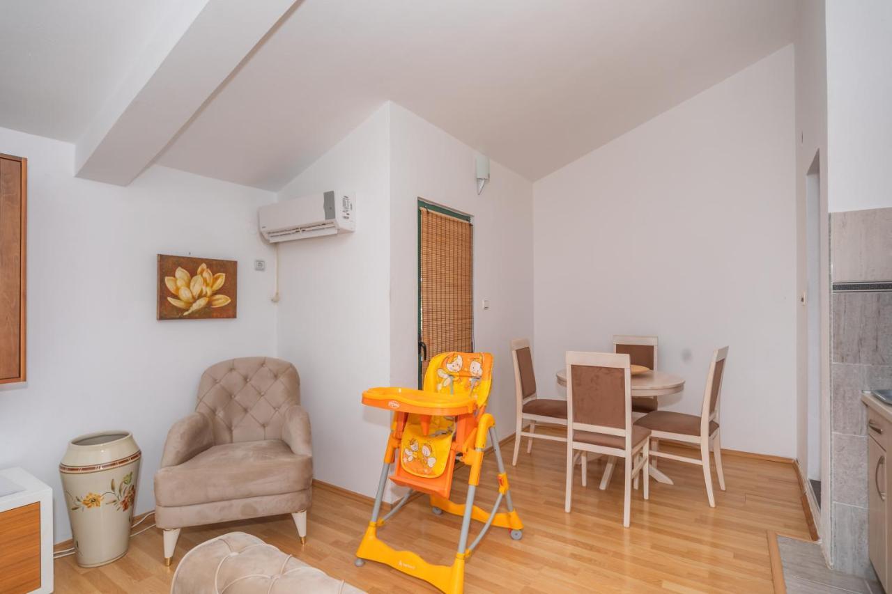 Apartman Sara バール エクステリア 写真