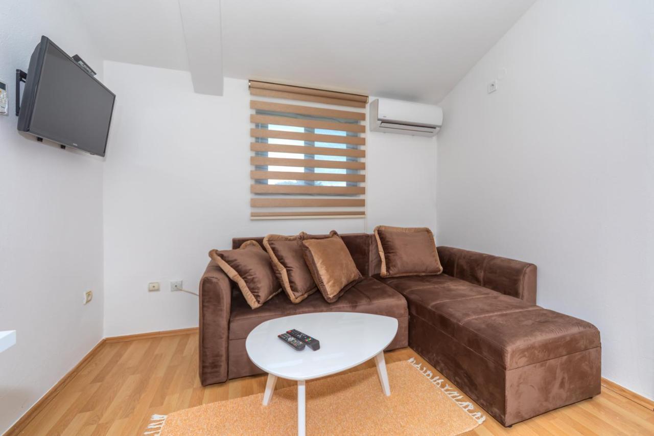 Apartman Sara バール エクステリア 写真