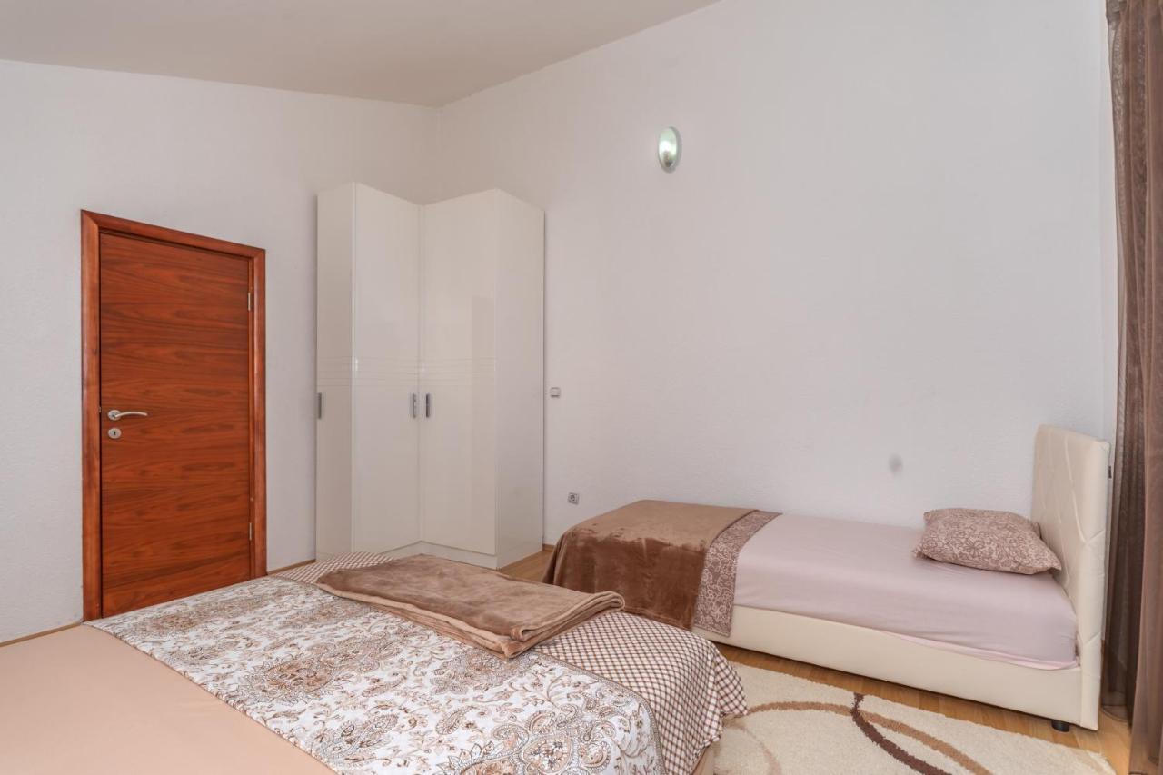 Apartman Sara バール エクステリア 写真