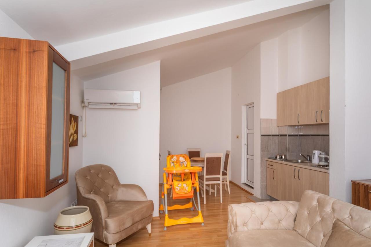 Apartman Sara バール エクステリア 写真
