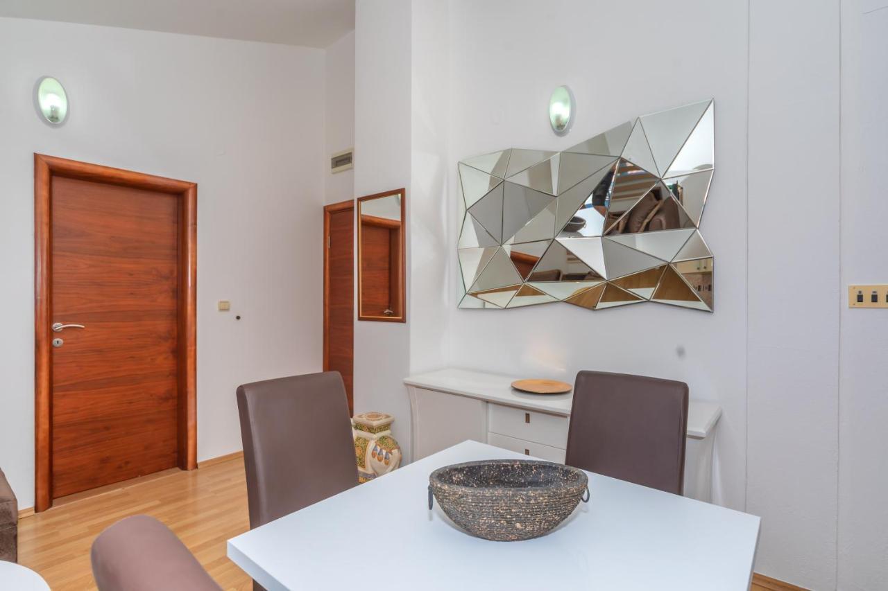 Apartman Sara バール エクステリア 写真